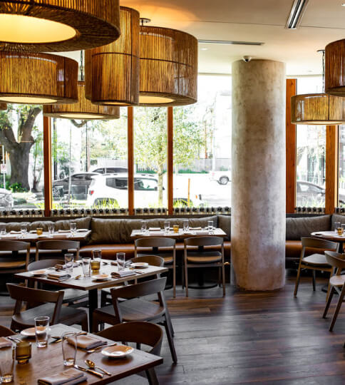 Marmo dining area